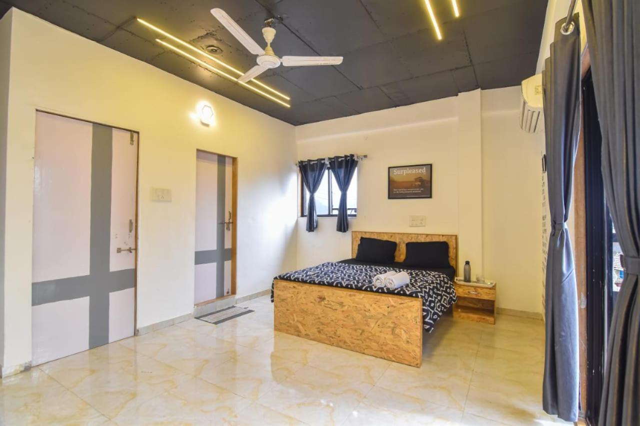 Black Stone Villa Karli Екстер'єр фото